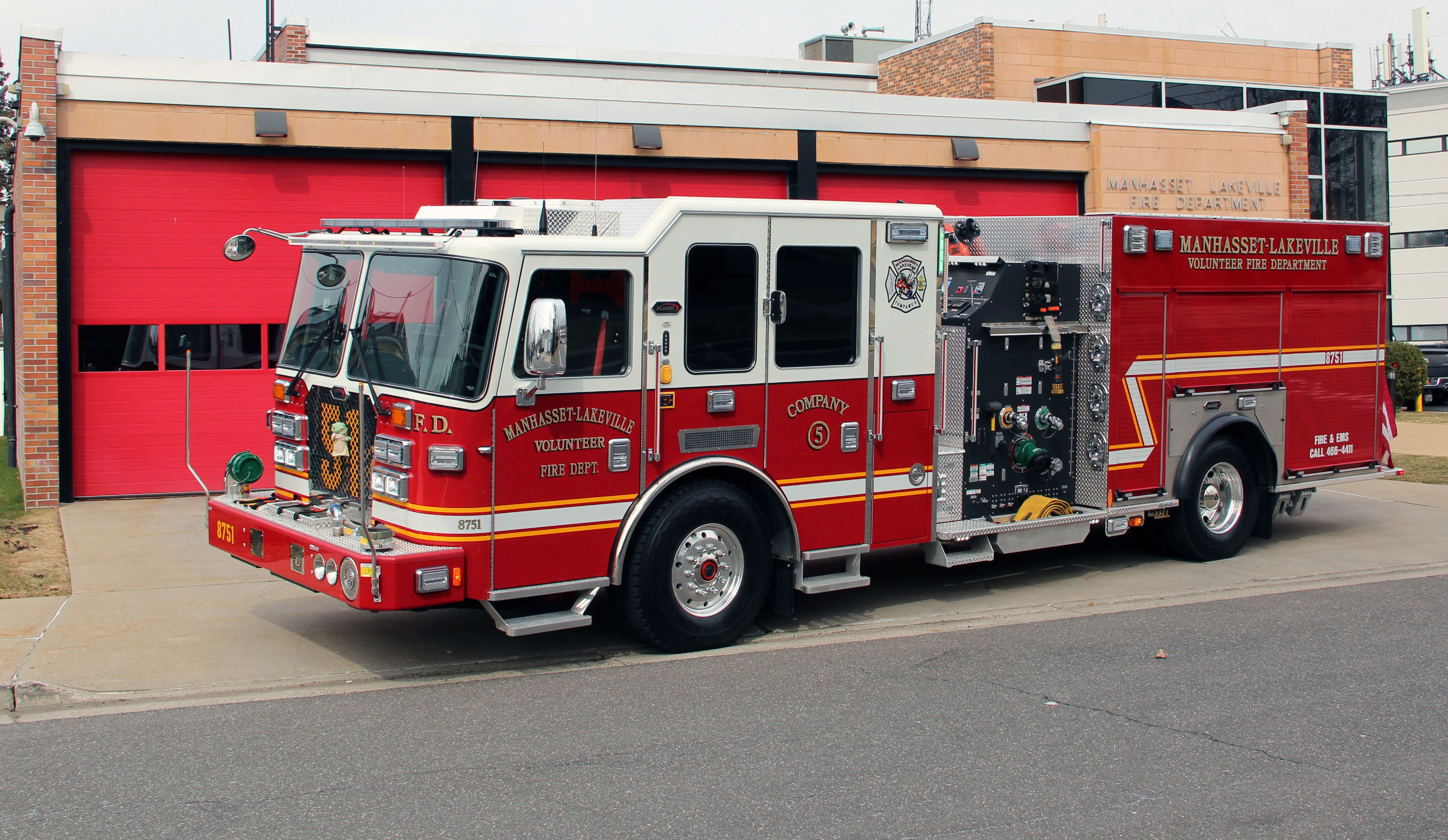 Engine 8751